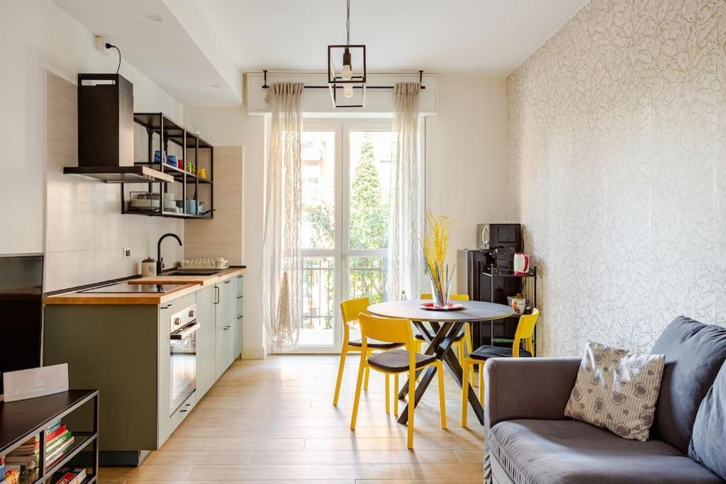Ferienwohnung Bright & Modern 2 Min Metro 20Min Niguarda H Mailand Exterior foto